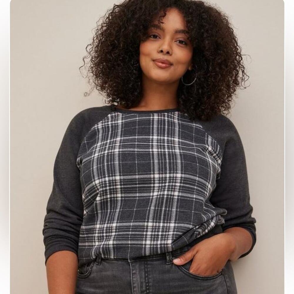 Torrid Womens Sweatshirt Cozycore Fleece Crew Neck soft Plaid Plus Size